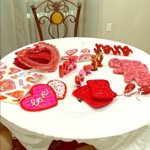 Valentine accessories